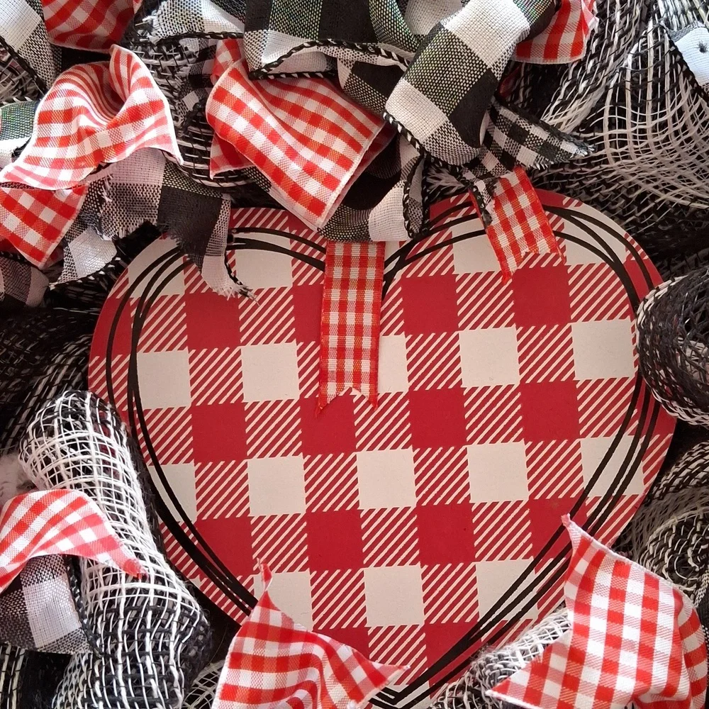 Red & Black Checkered Valentine's Day Wreath